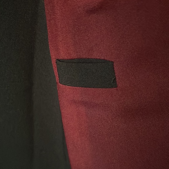 Harry Potter men’s small Gryffindor robe from universal studios - Picture 4 of 12